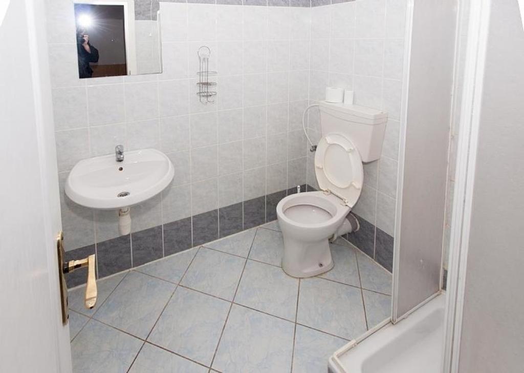 Klub U Namornika Dvůr Králové nad Labem Exterior foto
